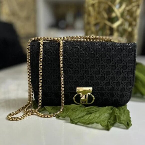 Black Textured Crossbody Bag with Gold Chain Strap Size: 7.5x4.5x2.5 inch - Picture 1 of 6